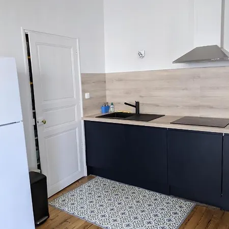 Lejlighed Logis Ville, 24h Mans, Zoo, Prytanee, Golfe, 6 Pers *